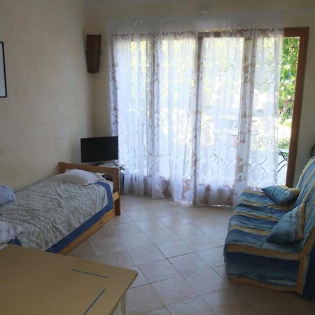 Gite La Paillote Montauroux Zewnętrze zdjęcie